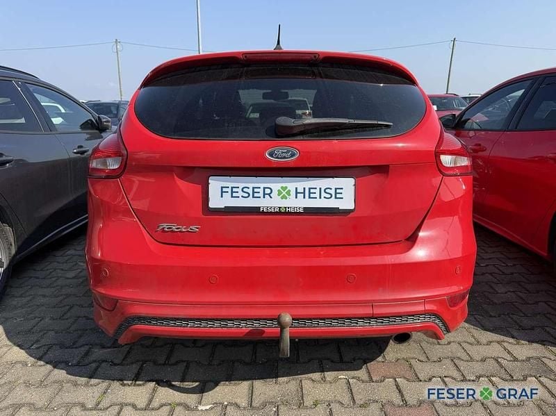 Gebraucht Ford Focus ST-Line 182 PS (133 kW) 2018 Racerot Limousine