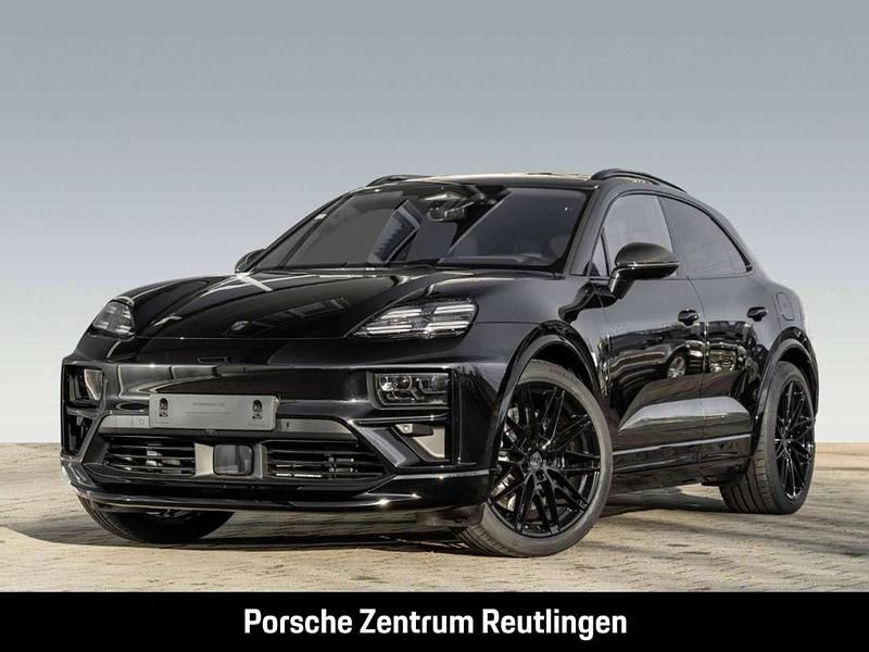 Tiefschwarzmetallic Gebraucht 2025 Porsche Macan Turbo SUV | 128.560 € (Fairer Preis) - Bild 1/4