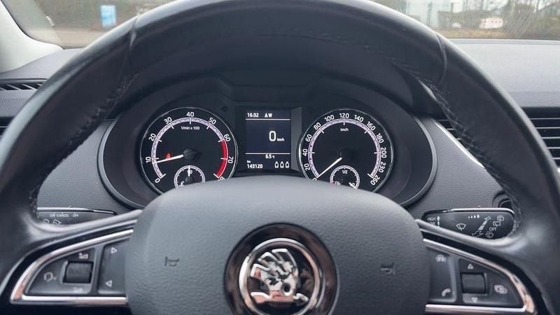 Gebraucht Skoda Octavia Clever 150 PS (110 kW) 2018 Schwarz Kombi