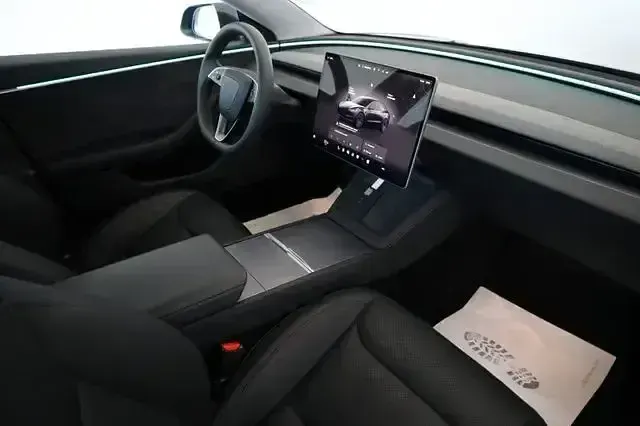 Usado Tesla Model 3 366 kW (498 CV) 2023 Gris Berlina