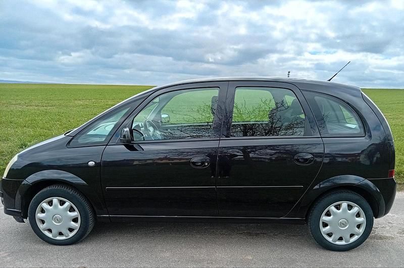Second-hand Opel Meriva 105 CP (77 kW) 2007 Negru Monovolum