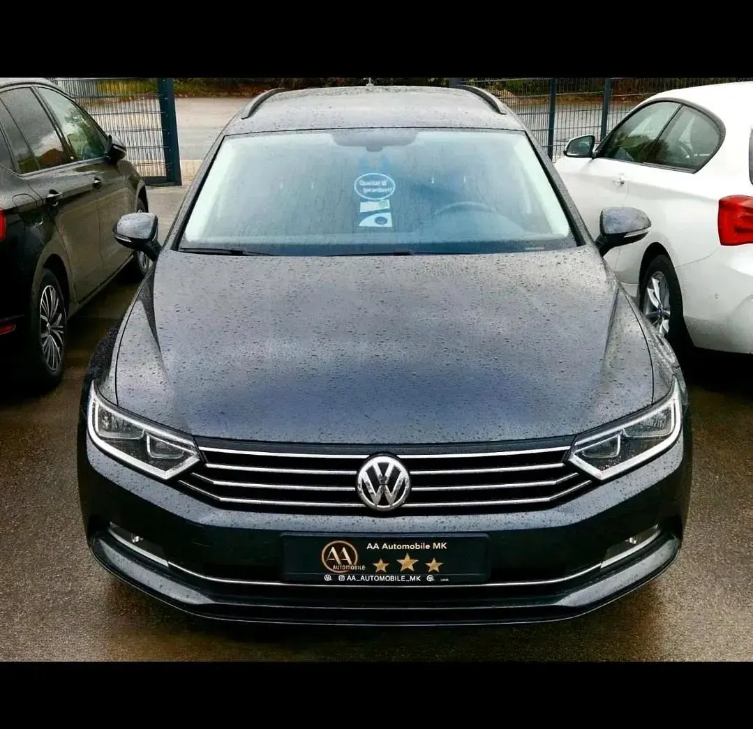 Gebraucht VW Passat Comfortline 150 PS (110 kW) 2019 Grau Kombi