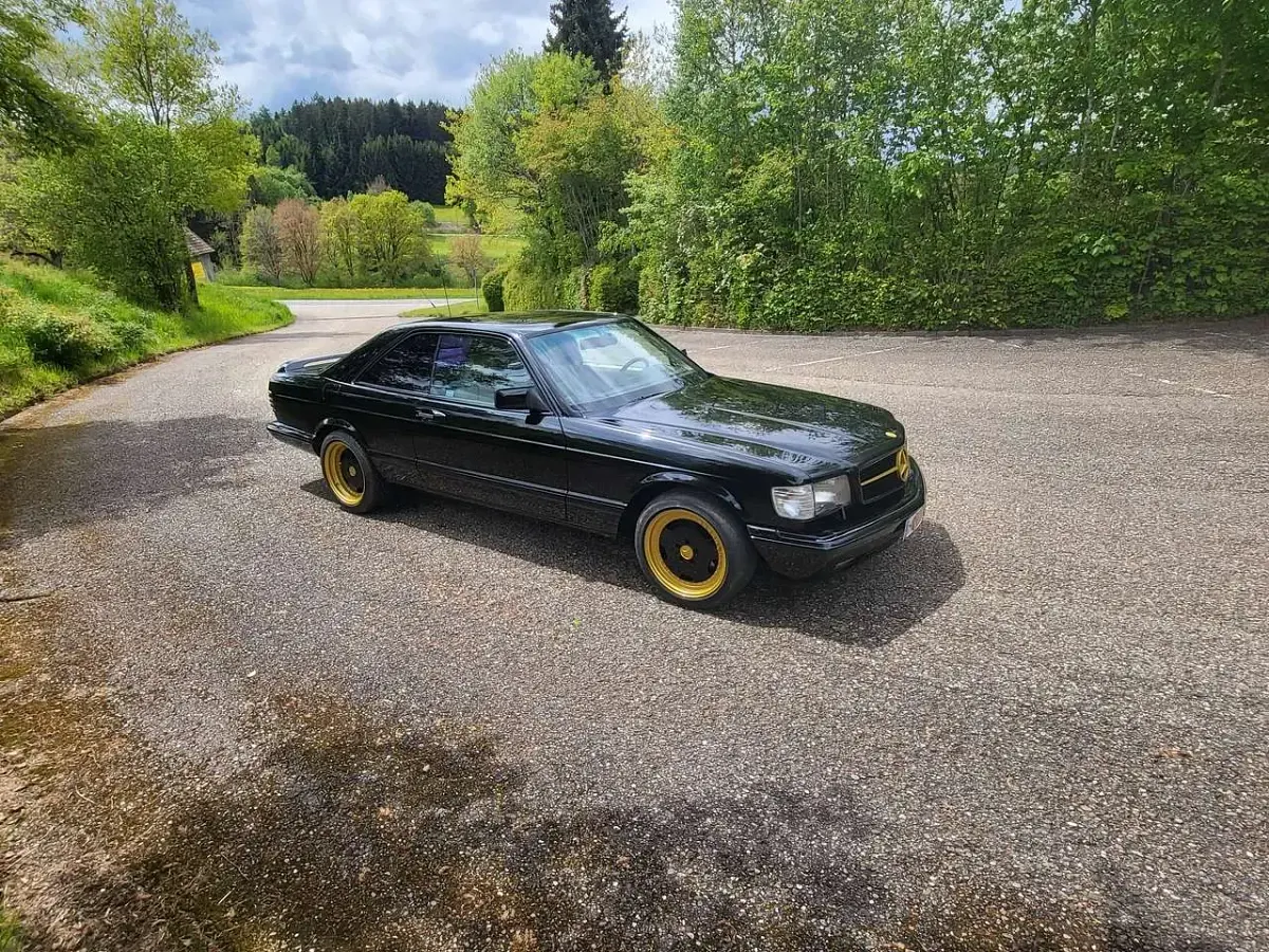 Gebraucht Mercedes 560 299 PS (219 kW) 1990 Schwarz Coupé
