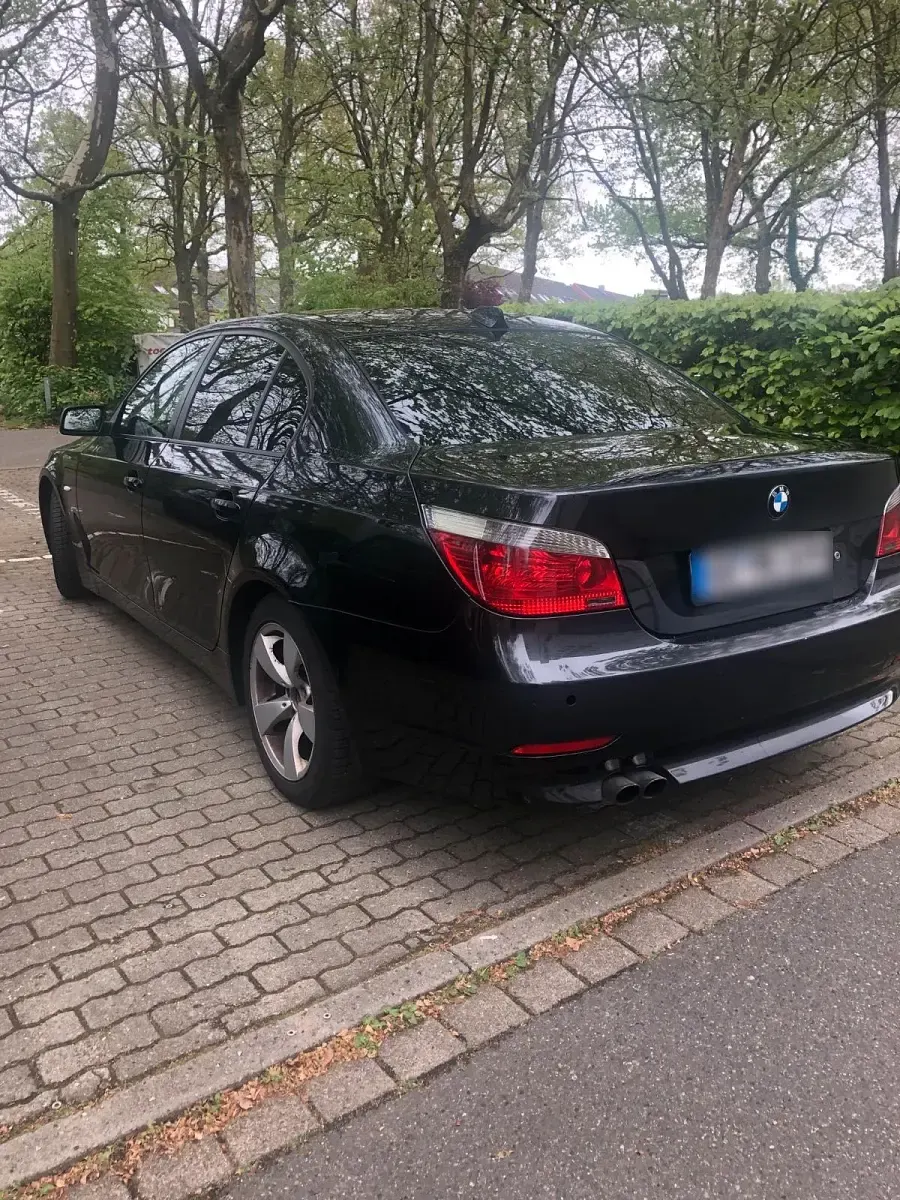 Gebraucht BMW 530 218 PS (160 kW) 2004 Schwarz Limousine