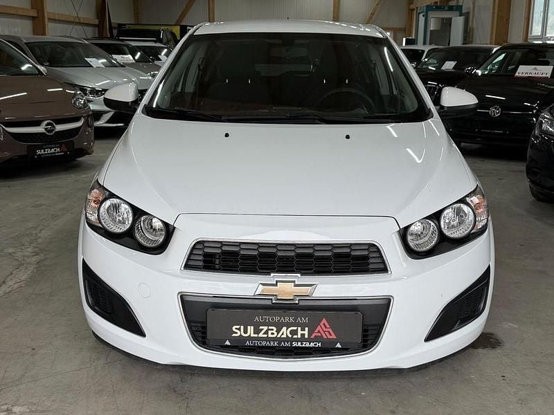 Brugt Chevrolet Aveo LT 101 HK (74 kW) 2012 Hvid Hatchback
