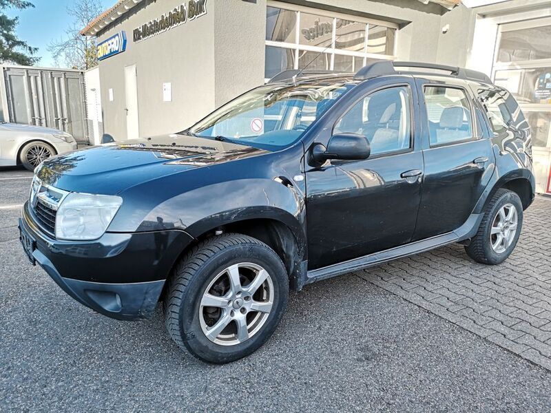 Schwarz Gebraucht 2010 Dacia Duster Lauréate SUV | 2.650 € (Guter Preis) - Bild 1/4