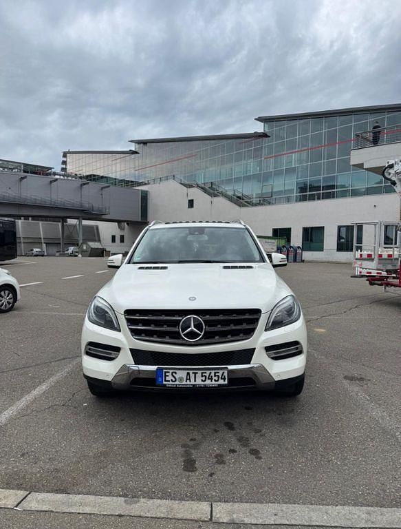 Gebraucht Mercedes 350 258 PS (189 kW) 2013 Weiß SUV