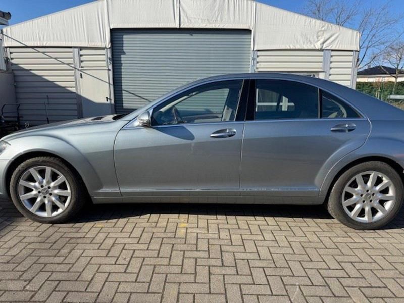 Gebraucht Mercedes S500 387 PS (284 kW) 2005 Silber Limousine