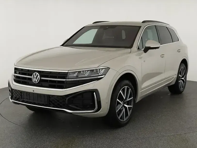 Gebraucht VW Touareg R-line 286 PS (210 kW) 2024 Sechura beige metallic SUV