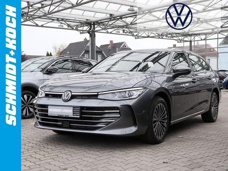 Grau Gebraucht 2025 VW Passat Elegance Limousine | 35.980 € (Teuer) - Bild 1/4
