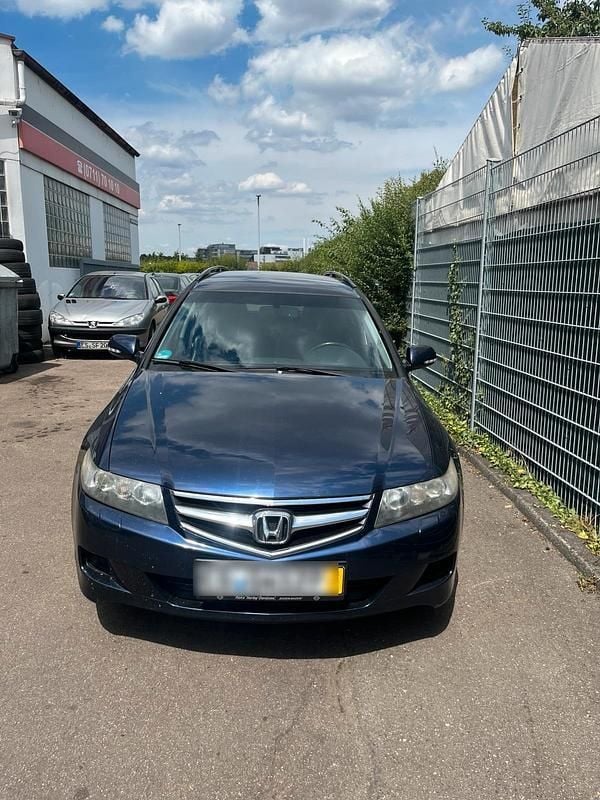Andere außenfarben Gebraucht 2006 Honda Accord Kombi | 2.350 € (Fairer Preis) - Bild 1/4