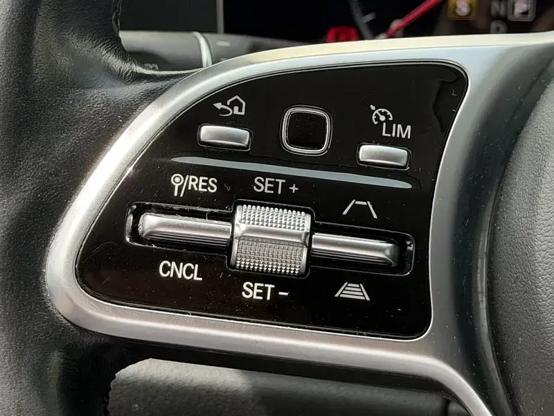 Gebraucht Mercedes E300 306 PS (225 kW) 2020 Andere Kombi