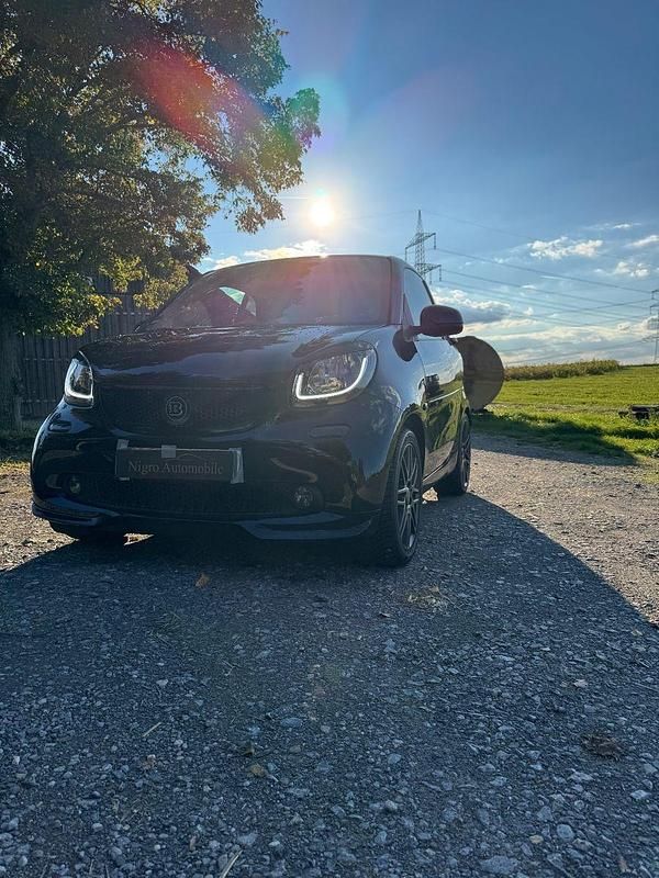 Schwarz Gebraucht 2018 Smart ForTwo Coupé Brabus Coupé | 14.200 € (Fairer Preis) - Bild 1/4