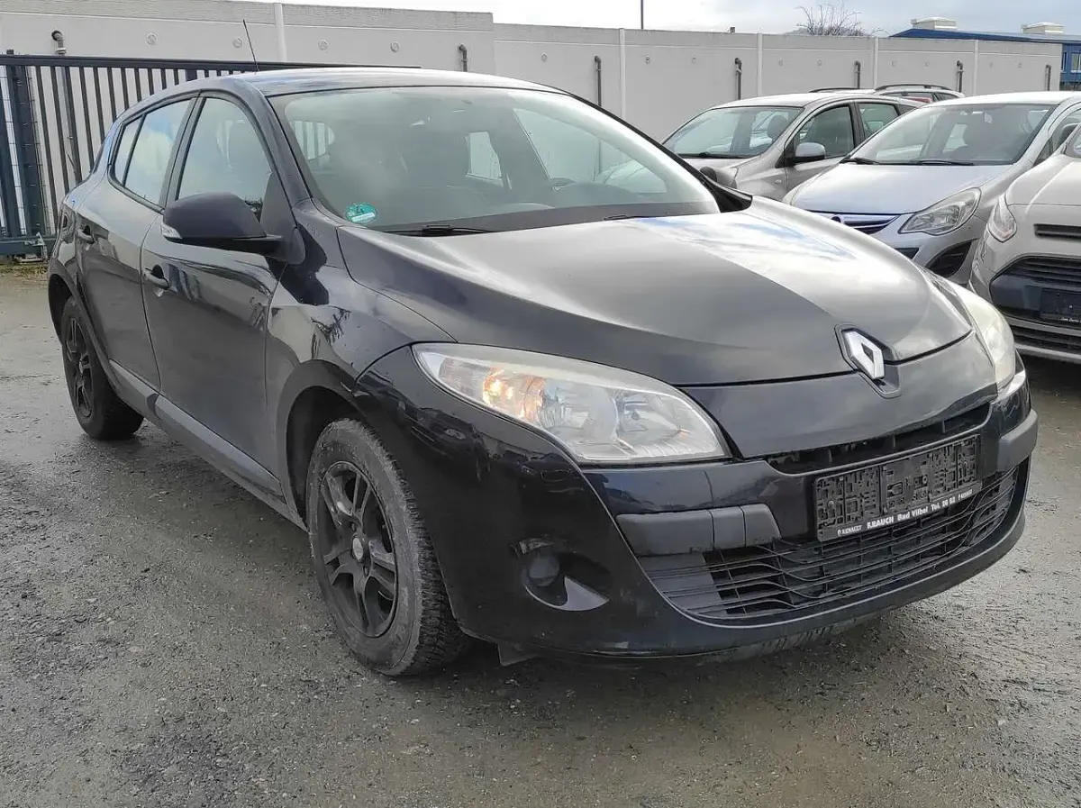 Occasion Renault Mégane 101 ch (74 kW) 2011 Noir Citadine