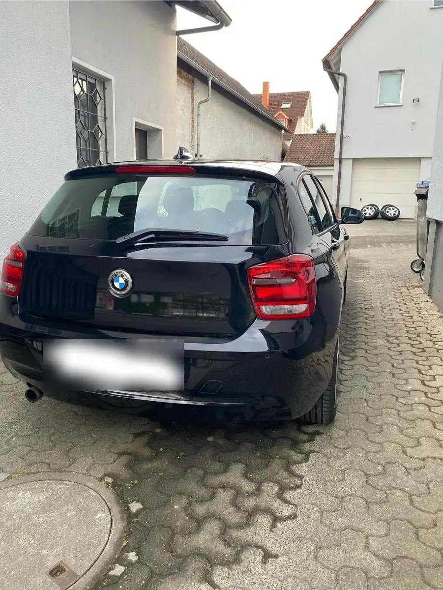 Gebraucht BMW 116 136 PS (100 kW) 2014 Schwarz Kleinwagen