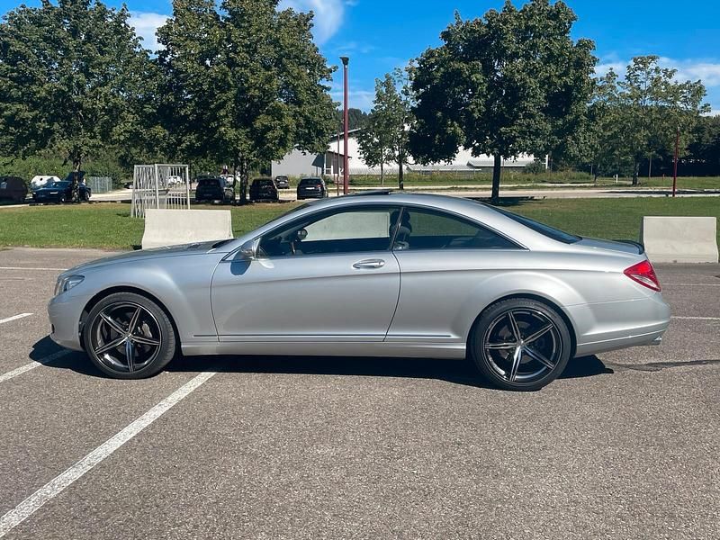 Gebraucht Mercedes CL500 386 PS (283 kW) 2008 Silber Coupé