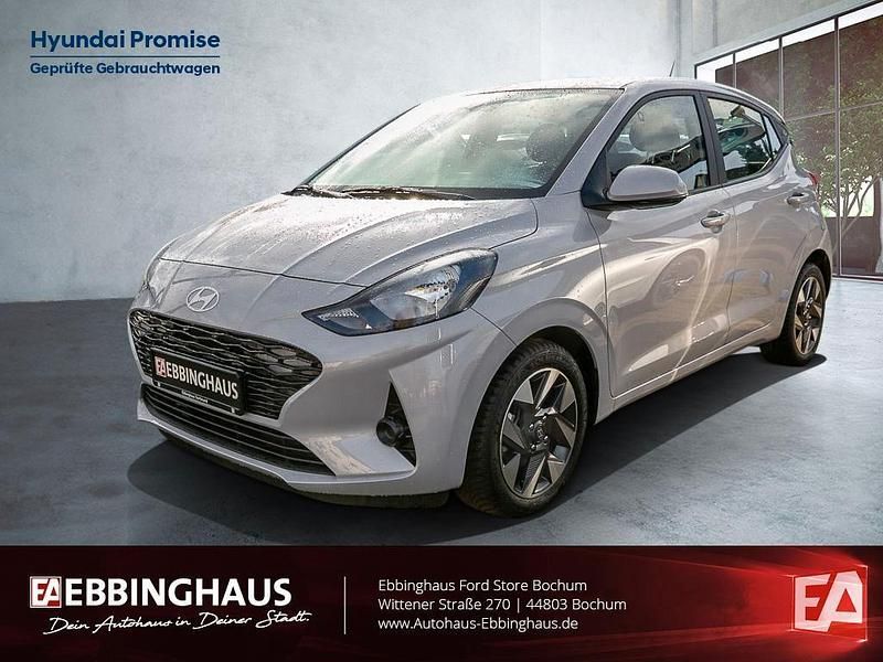 Grau Gebraucht 2025 Hyundai i10 Trend Kleinwagen | 20.270 € (Teuer) - Bild 1/4