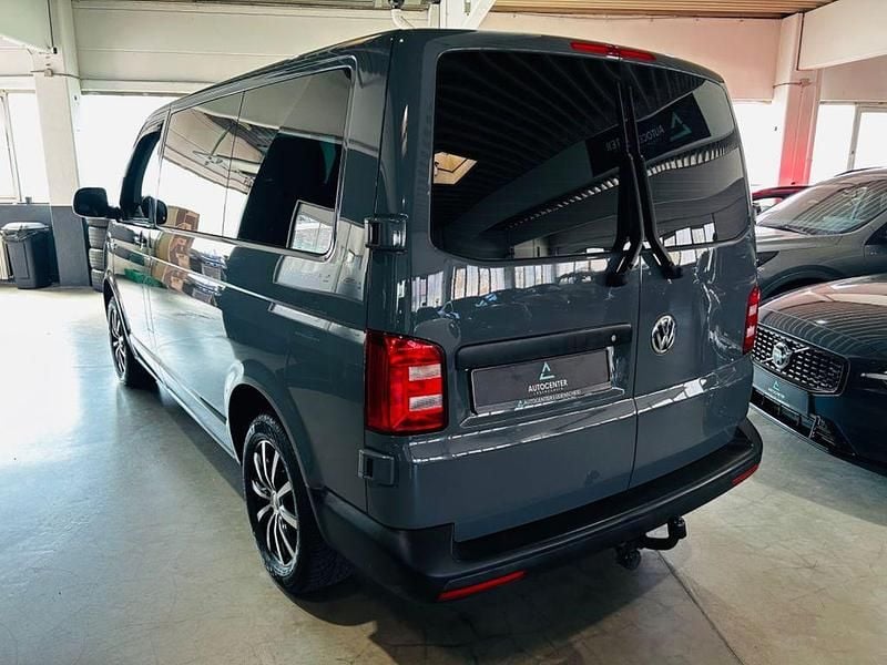 Gebraucht VW T6 150 PS (110 kW) 2019 Grau Van