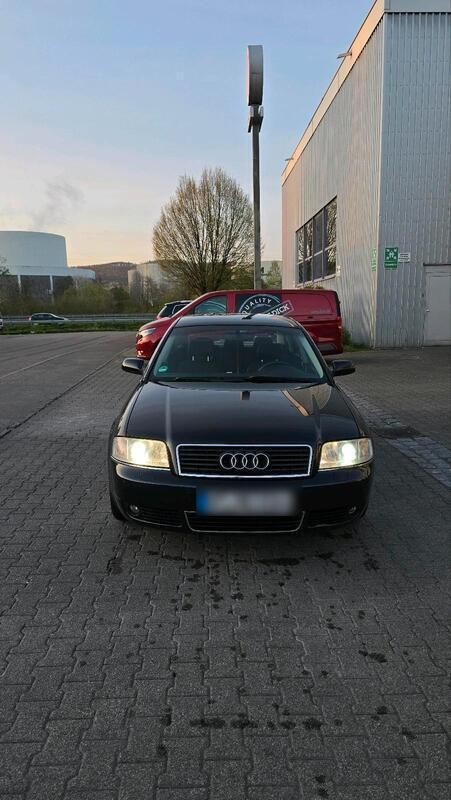 Schwarz Gebraucht 2003 Audi A6 Limousine | 1.500 € (Guter Preis) - Bild 1/4
