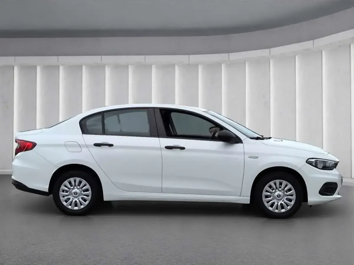 Gebraucht Fiat Tipo 95 PS (69 kW) 2020 Weiß Limousine