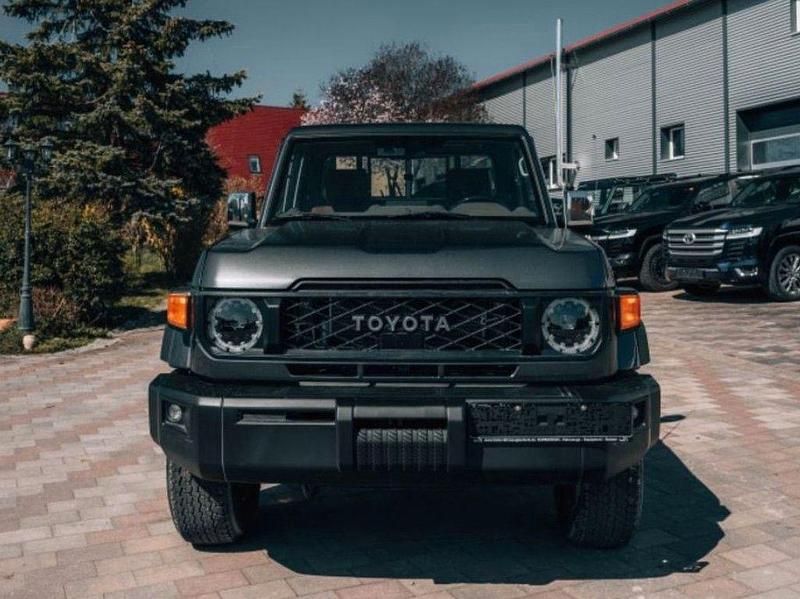 Neu Toyota Land Cruiser 272 PS (200 kW) 2026 SUV