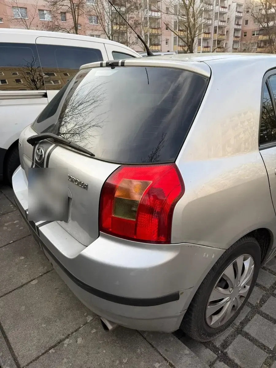 Gebraucht Toyota Corolla 110 PS (80 kW) 2003 Silber Kombi