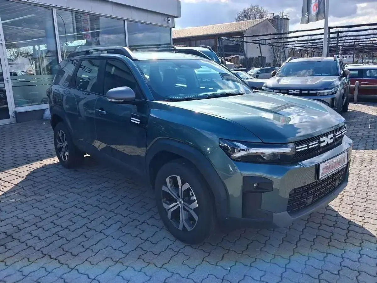 Neu Dacia Bigster Expression 140 PS (102 kW) 2026 Zedern grün SUV