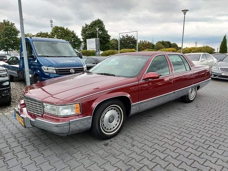 Rot Gebraucht 1996 Cadillac Fleetwood Brougham Limousine | 17.500 € - Bild 1/4
