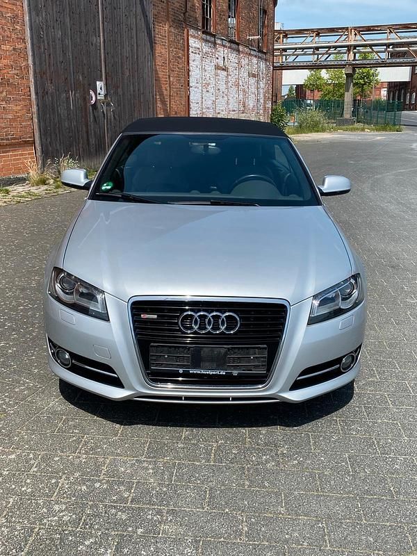 Gebraucht Audi A3 Cabriolet Ambition 140 PS (102 kW) 2012 Silber Cabrio