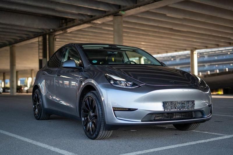 Gebraucht Tesla Model Y Long Range AWD 378 kW (514 PS) 2023 Grau SUV