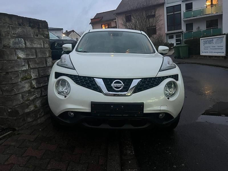 Weiß Gebraucht 2017 Nissan Juke N-Connecta SUV | 9.700 € (Guter Preis) - Bild 1/4