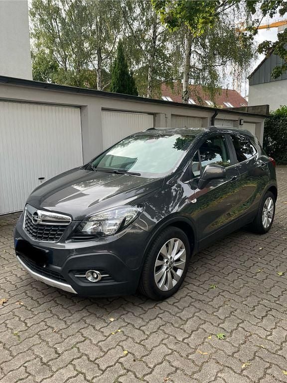Grau Gebraucht 2015 Opel Mokka Innovation SUV | 7.399 € (Fairer Preis) - Bild 1/4