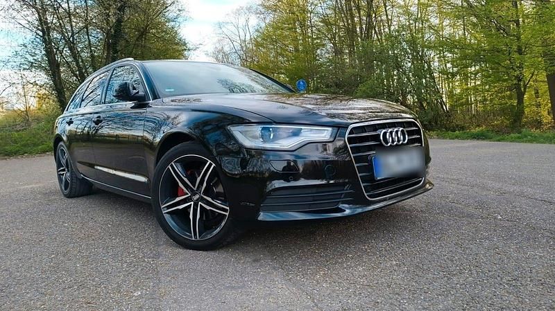 Schwarz Gebraucht 2014 Audi A6 Ambiente Kombi | 13.500 € (Teuer) - Bild 1/4