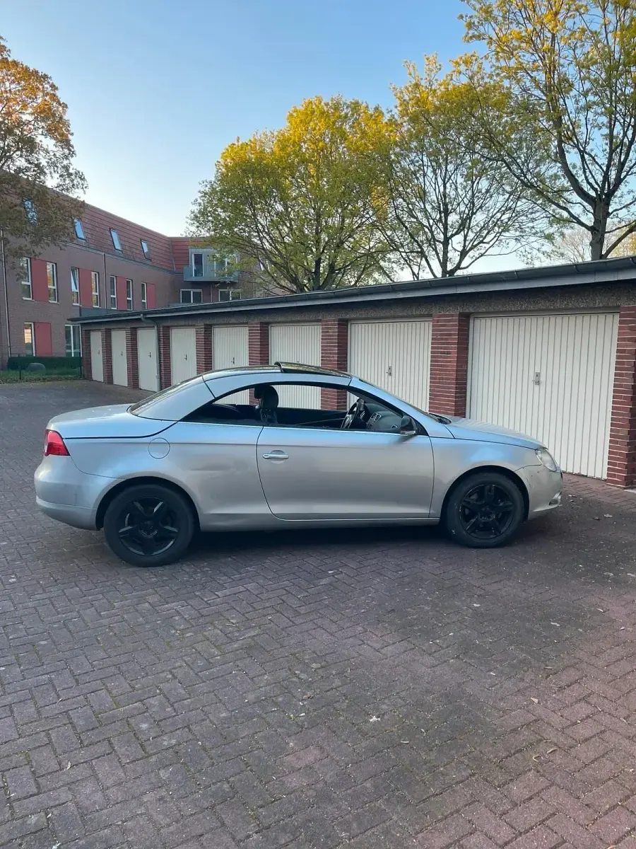 Gebraucht VW Eos 150 PS (110 kW) 2006 Silber Cabrio