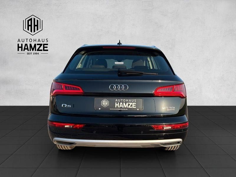 Gebraucht Audi Q5 Sport 190 PS (139 kW) 2018 Schwarz SUV