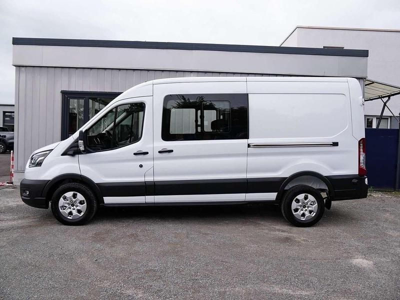 Używany Ford Transit Trend 165 KM (121 kW) 2025 Biały Minivan