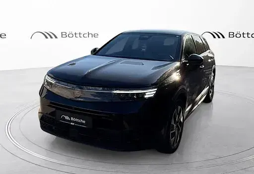 Gebraucht Opel Grandland X 136 PS (100 kW) 2025 Lackierung schwarz perla nera/typ aussenverkleidung metalliclackierung SUV