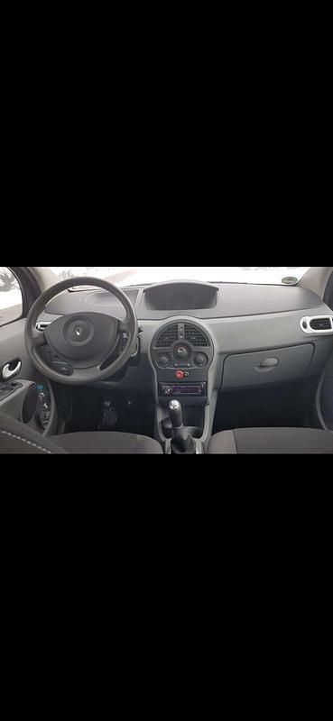 Gebraucht Renault Modus 75 PS (55 kW) 2012 Schwarz Van / Kleinbus