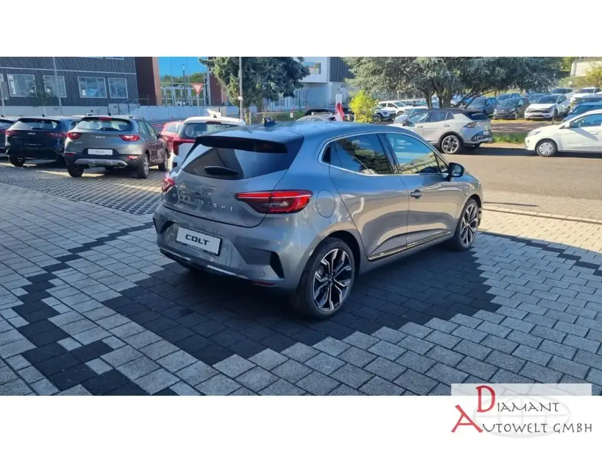 Gebraucht Mitsubishi Colt Edition 91 PS (66 kW) 2025 Grau Limousine