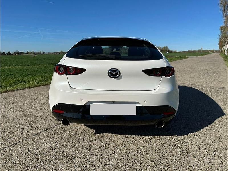 Gebraucht Mazda 3 122 PS (89 kW) 2020 Weiß Limousine