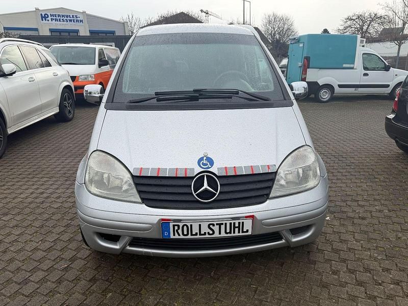 Gebraucht Mercedes Vaneo 91 PS (66 kW) 2004 Silber Van / Kleinbus