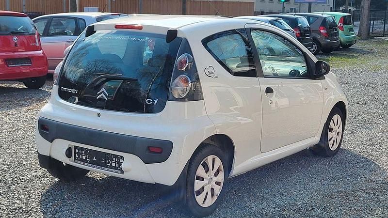 Gebraucht Citroën C1 Advance 68 PS (50 kW) 2009 Weiß Kleinwagen