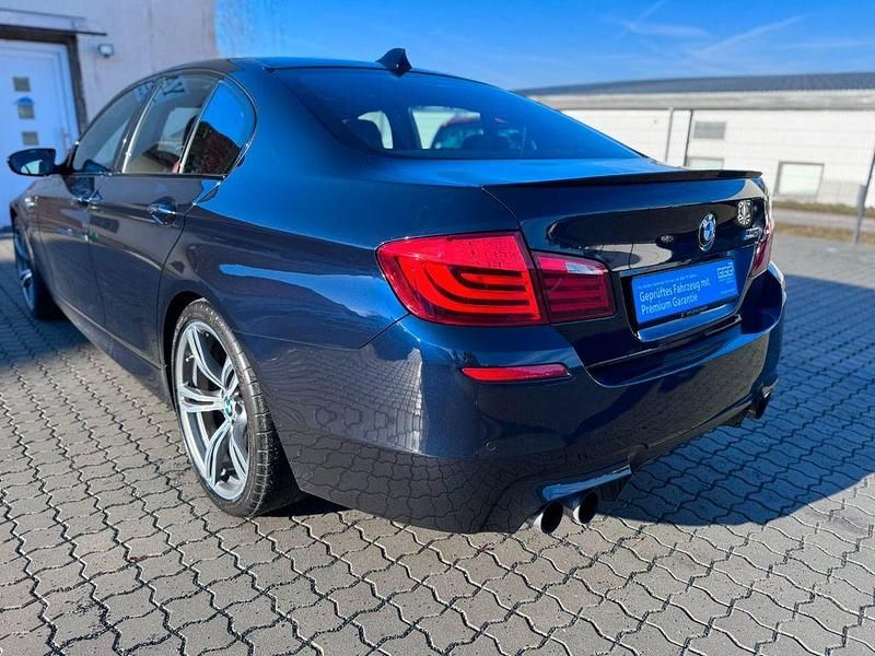 Gebraucht BMW M5 Basis 560 PS (411 kW) 2012 Blau Limousine
