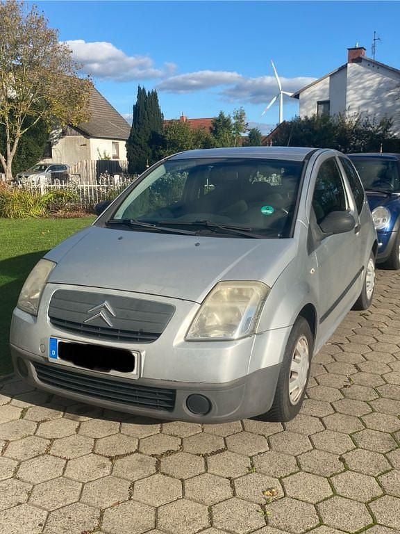Silber Gebraucht 2007 Citroën C2 Comfort Kleinwagen | 750 € (Guter Preis) - Bild 1/4