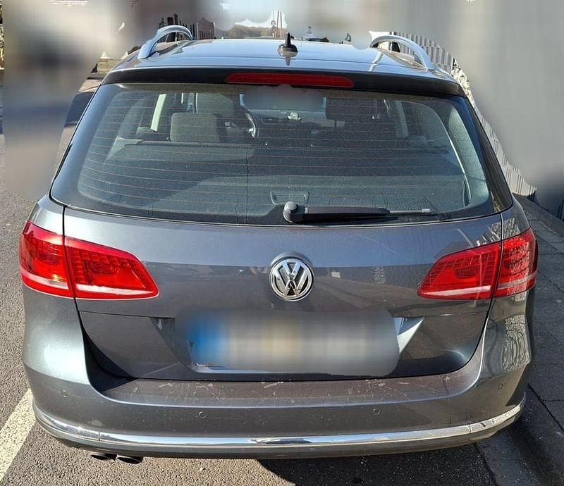 Gebraucht VW Passat Comfortline 177 PS (130 kW) 2014 Grau Kombi