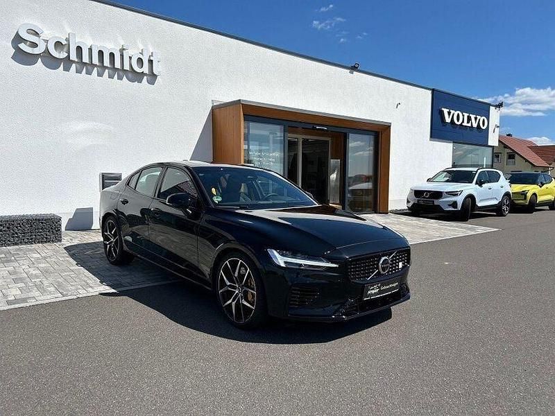 Gebraucht Volvo S60 310 PS (228 kW) 2024 Onyx black metallic Limousine