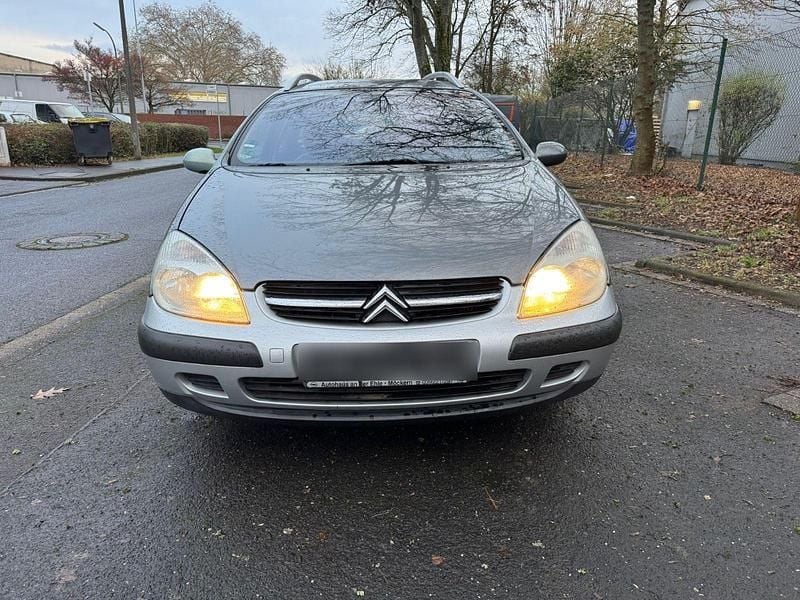 Grau Gebraucht 2003 Citroën C5 Kombi | 2.600 € (Etwas zu teuer) - Bild 1/4