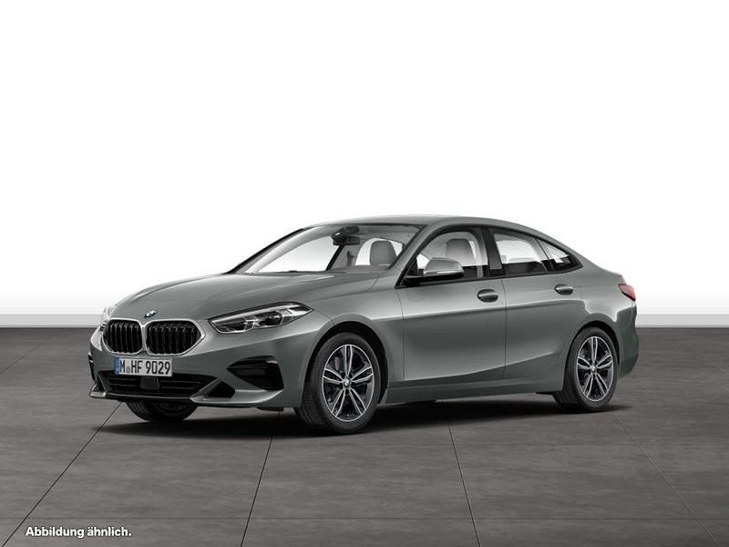 Grau Gebraucht 2024 BMW 220 Coupé | 35.554 € (Fairer Preis) - Bild 1/4