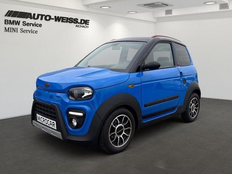 Blau/schwarz (blau) Gebraucht 2021 Microcar M.Go Kleinwagen | 12.700 € (Fairer Preis) - Bild 1/4