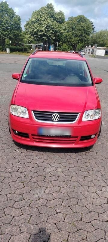 Rot Gebraucht 2005 VW Touran Highline Van / Kleinbus | 1.950 € - Bild 1/4